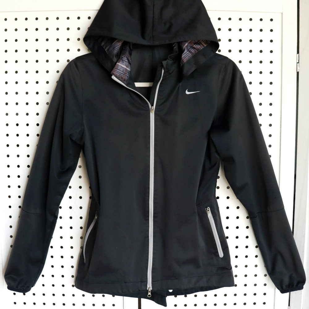 Nike Womens SIZE S Black Hooded Lightweight Jacket 509348-010